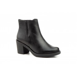 4150 Leather ankle boots,...