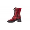 Bota de piel roja