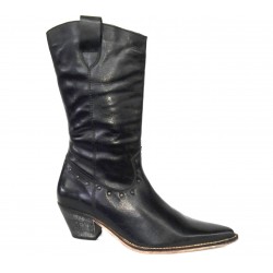 Boot black leather  Cuban heel