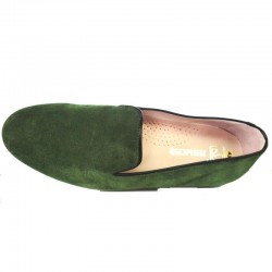 Wear comfortable shoes green suede, leather lining, natural rubber sole