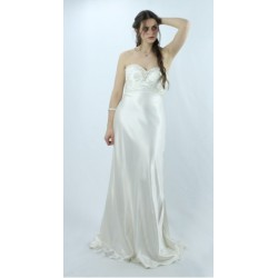 IVORY 2761 Ivory wedding dress