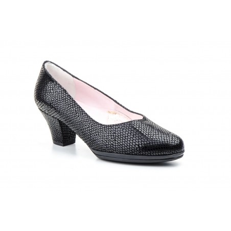 Guantiflex 8855 Special wide leather shoe with heel, rubber sole