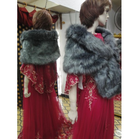Grey fur collar