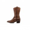 940 Boot  skin  straight heel, zipper closure, rubber sole.