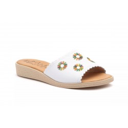 307 White and Black leather sandal, flat, rubber sole