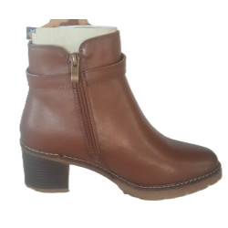 FLEXPIES Brown leather boots,zipper, light, rubber sole, non slip, good grip