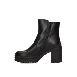 Etika Black booties,zip...