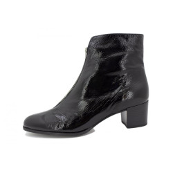 Black  patent Leather boots...