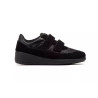 Sporty  shoe, wedge and flexible, velcro closure, rubber sole,  non-slip