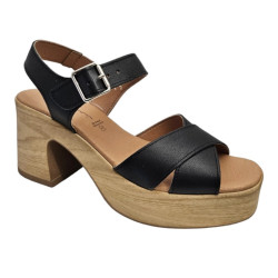 sandalias piel negras", "sandalias tacón medio mujer", "calzado hecho en España", "Rodri sandalias