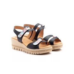 Sandalia de piel, con cierre de velcro, plata de piel con gel, muy cómoda