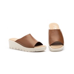 Bronw and Black Leather clogs, comfort insole, rubber sole