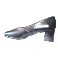 Special wide leather shoe with heel, Pember