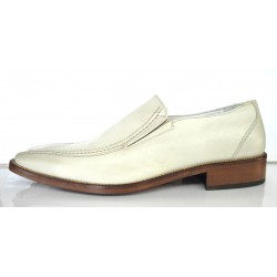 CARLOS GARELLI by Almansa 945 Zapato de piel arena sin cordones, interior en piel, suela de cuero, zapato de vestir o ceremonia