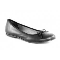 Dancer black leather shoe