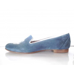 SHOE IN BLACK SUEDE WITH silver ORNAMENT